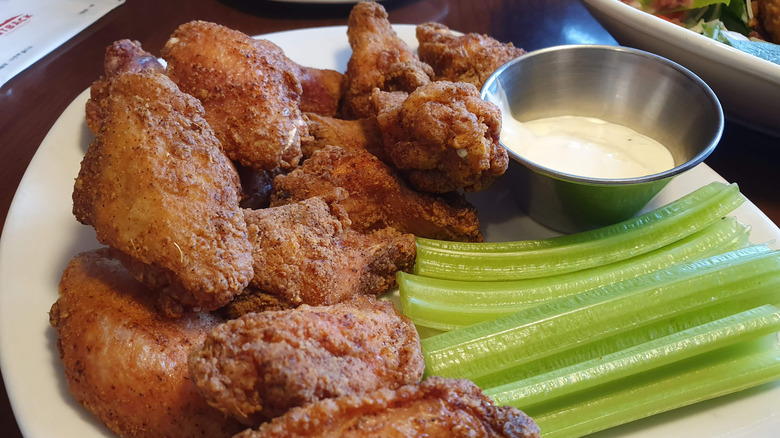 Outback Steakhouse chicken wings