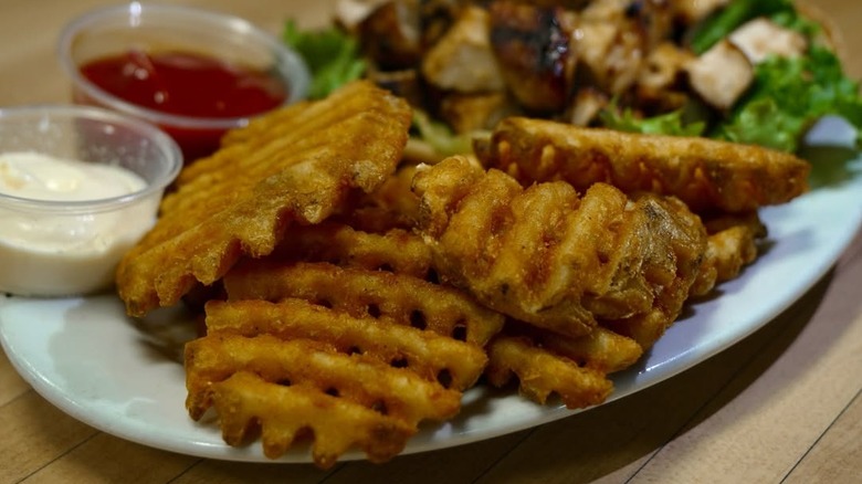 Waffle-cut French fries at Aiea Bowl in Hawaii