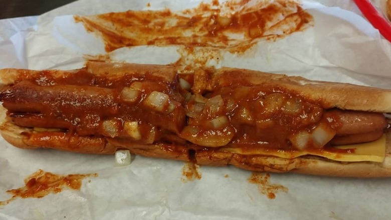 A chili dog at Dog House Drive-in