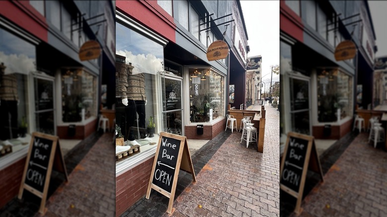 Exterior of Les Bois Wines