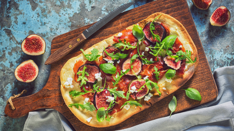 Fig pizza