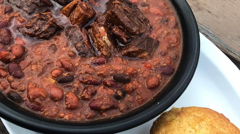 Burnt ends chili with cornbread