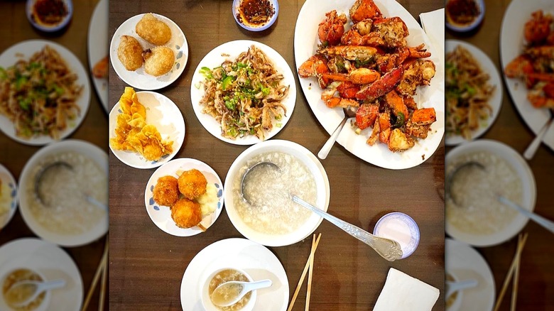 Table of dim sum offerings at Star Kitchen