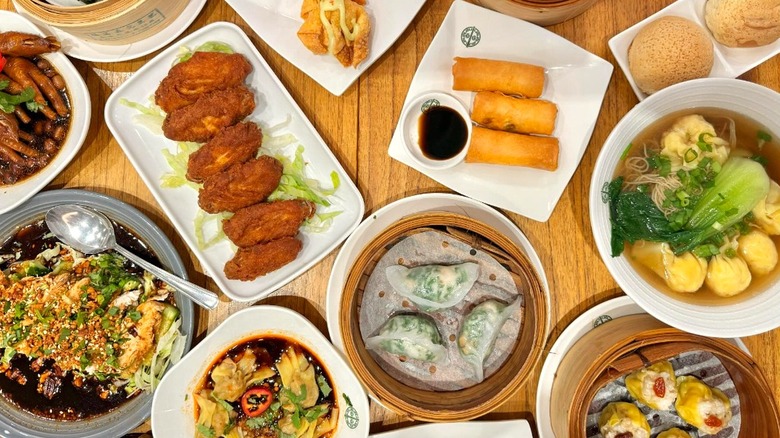 Spread of dim sum at Tim Ho Wan