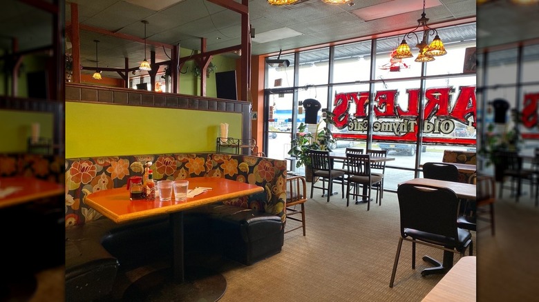 Dining area of Harley's Old Thyme Cafe