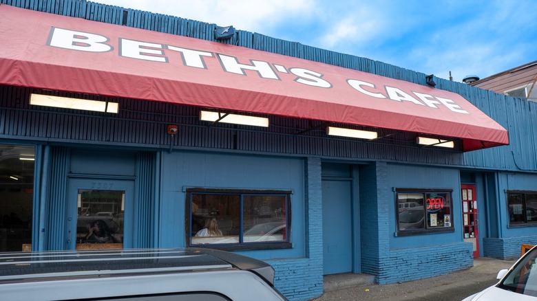 Exterior of Beth's Cafe