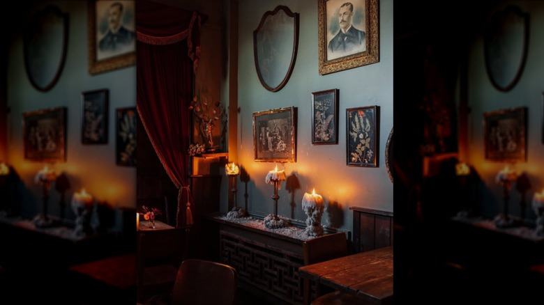 Seating and decorative display inside WC Harlan