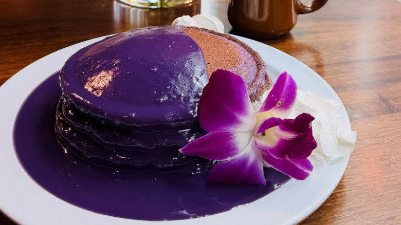 A plate of Ube pancakes at Ludi's