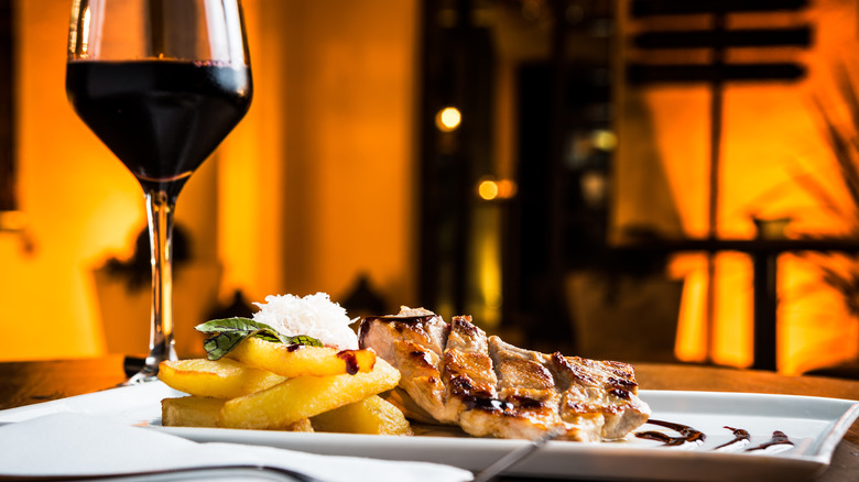 pork chop with red wine
