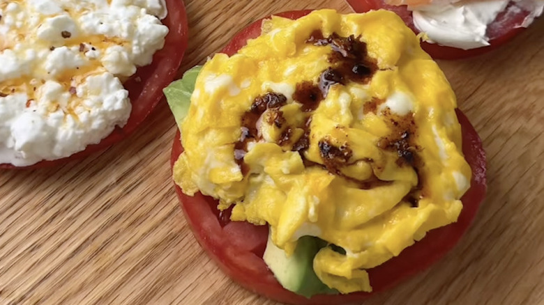 Heirloom tomato with egg