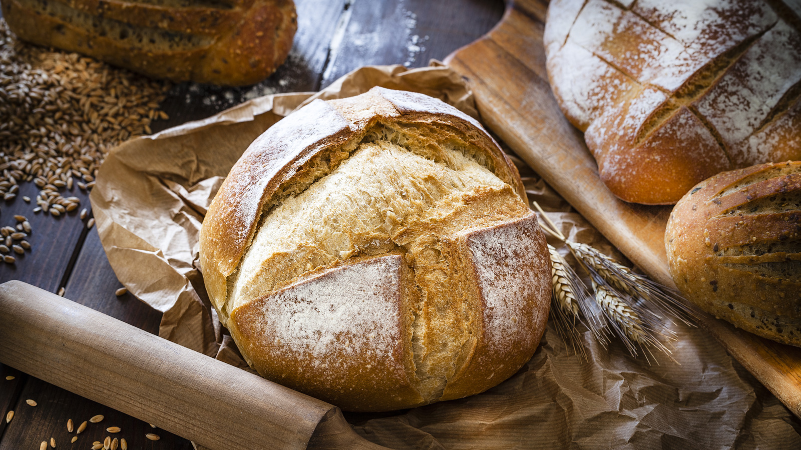 Лучший способ хранить домашний хлеб, чтобы он оставался свежим