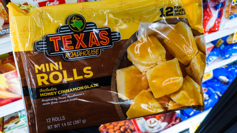 Package of Texas Roadhouse rolls
