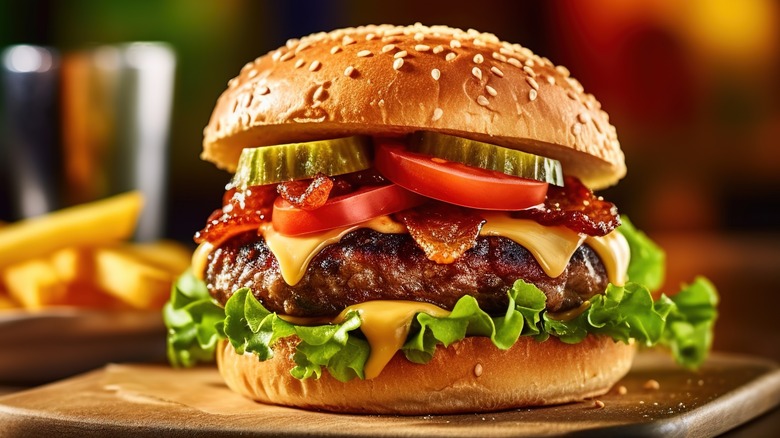 Cheeseburger with toppings