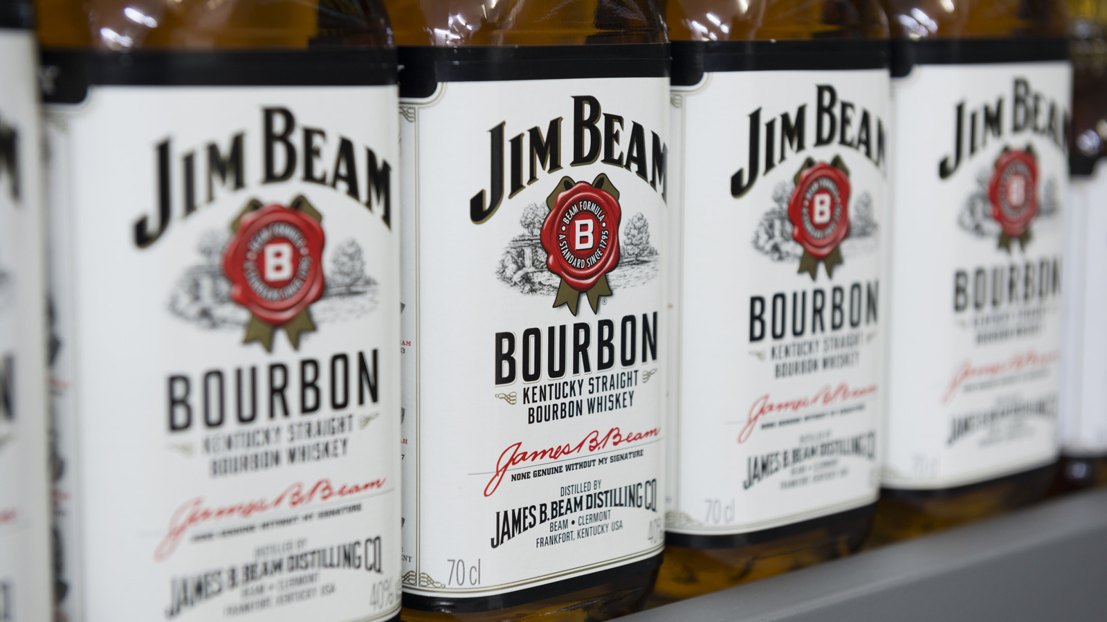 The Biggest Problem We Had With Pineapple Jim Beam Bourbon
