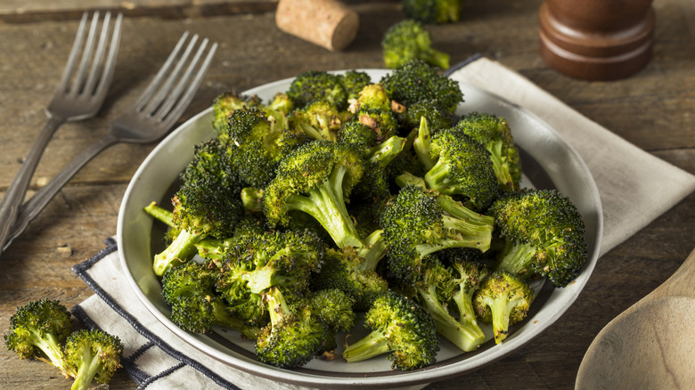 Plate of broccoli