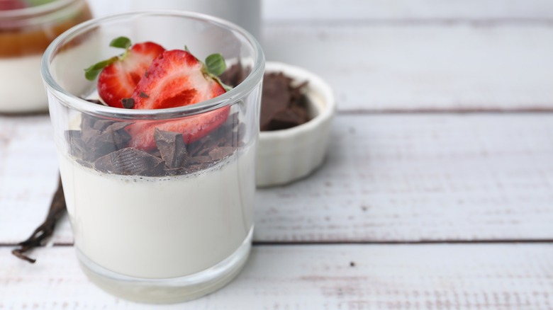 A white chocolate panna cotta
