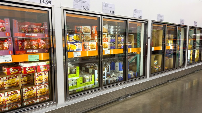 frozen food aisle at costco