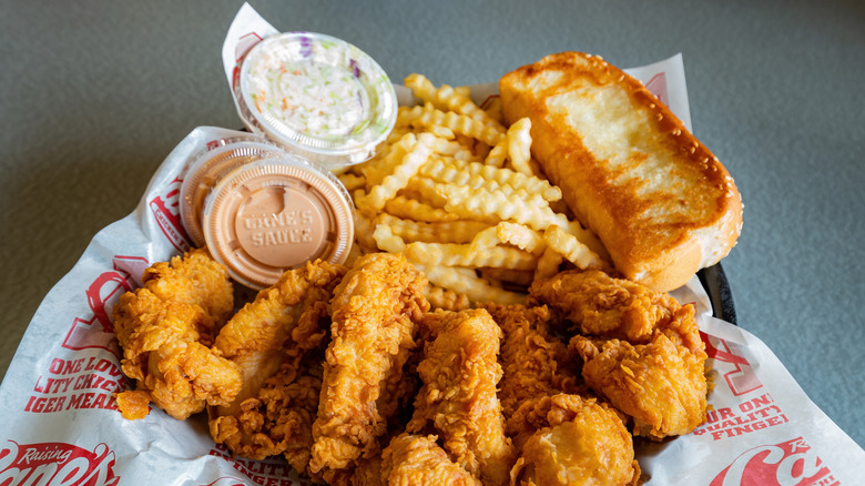Raising Cane's basket meal