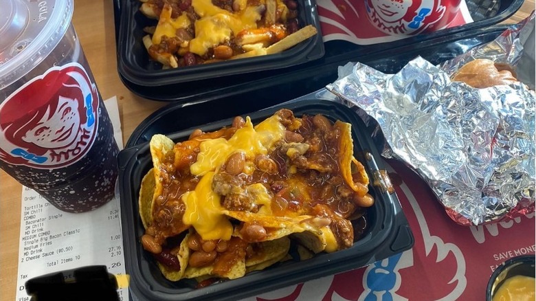 Wendy's chili nachos