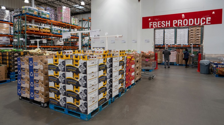 costco produce aisle