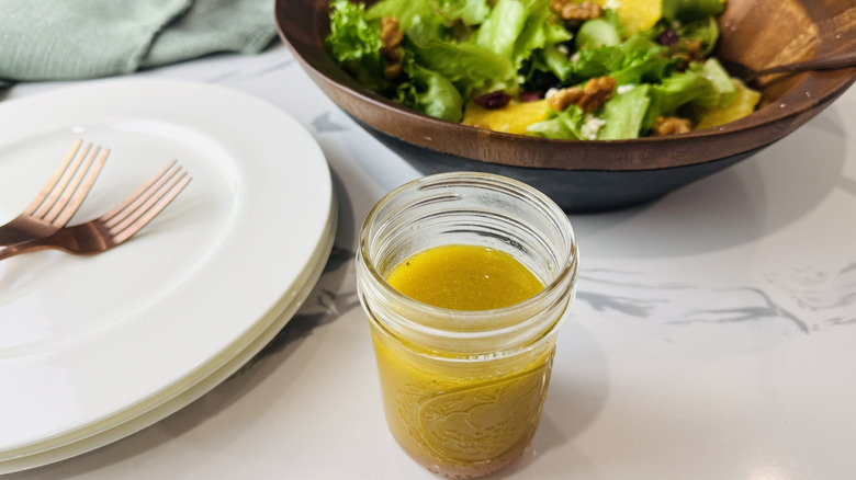 Red wine vinaigrette in a jar