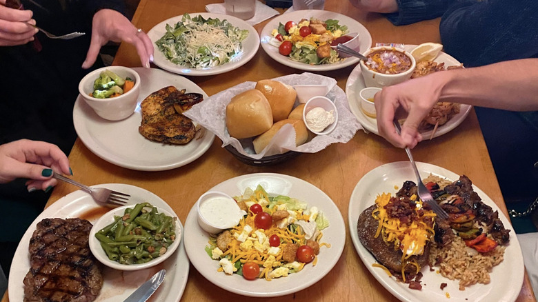 Food at Texas Roadhouse