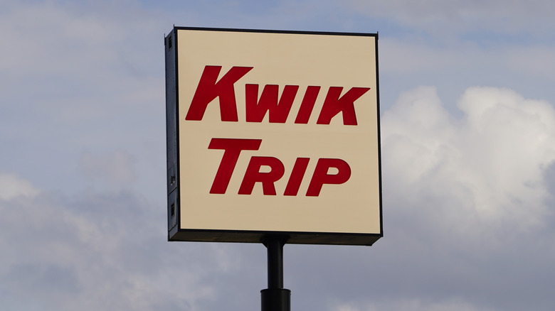 a kwik trip sign