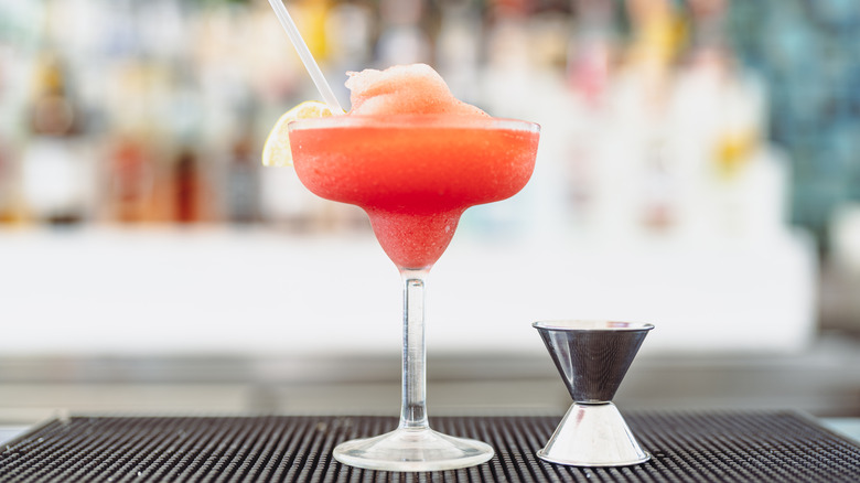 Frozen strawberry margarita