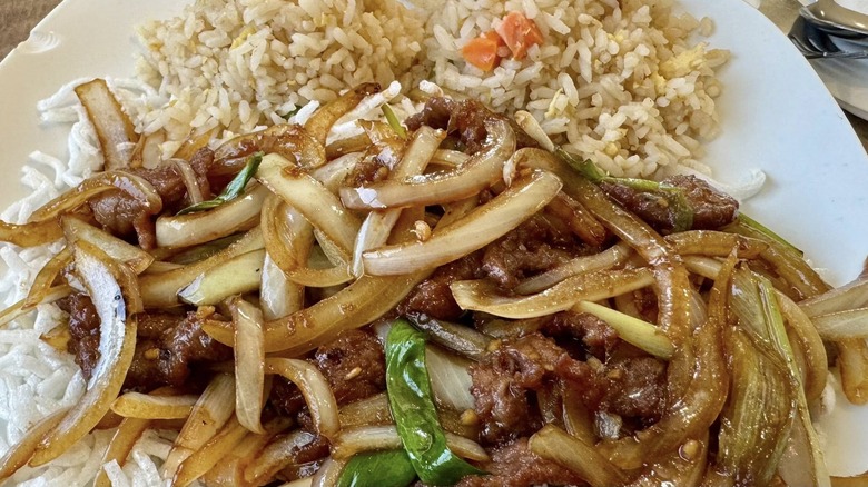 A plate of beef and vegetable stir-fry at China Chef in Des Moines