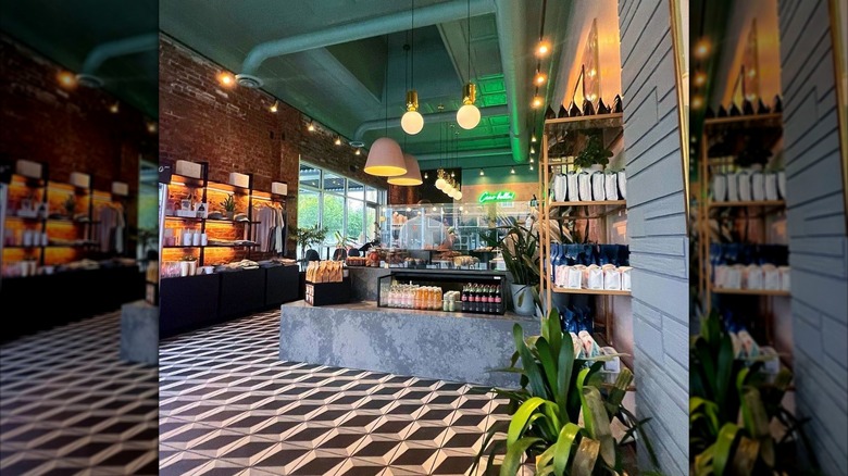 Interior of Bovaconti Coffee