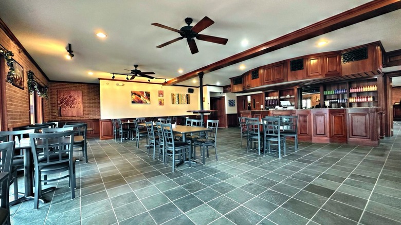 Interior of Njoy Curry Masala