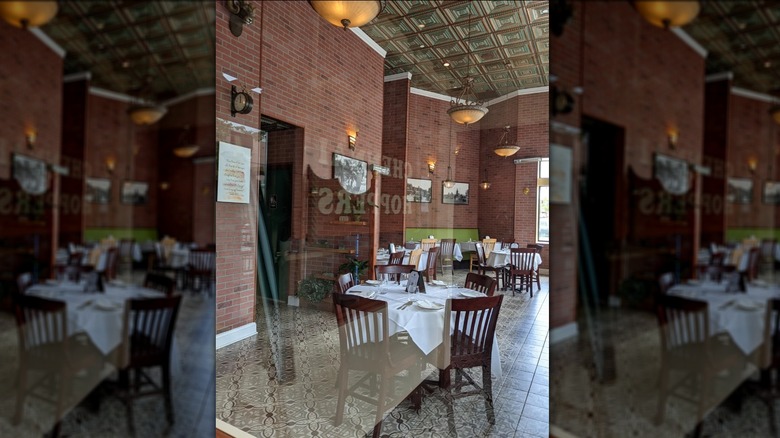 Interior glimpse of Chennai Hoppers