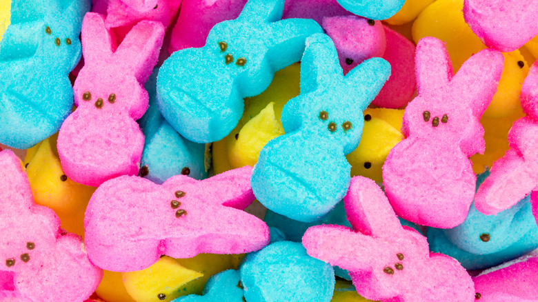 Marshmallow bunny and chick Peeps
