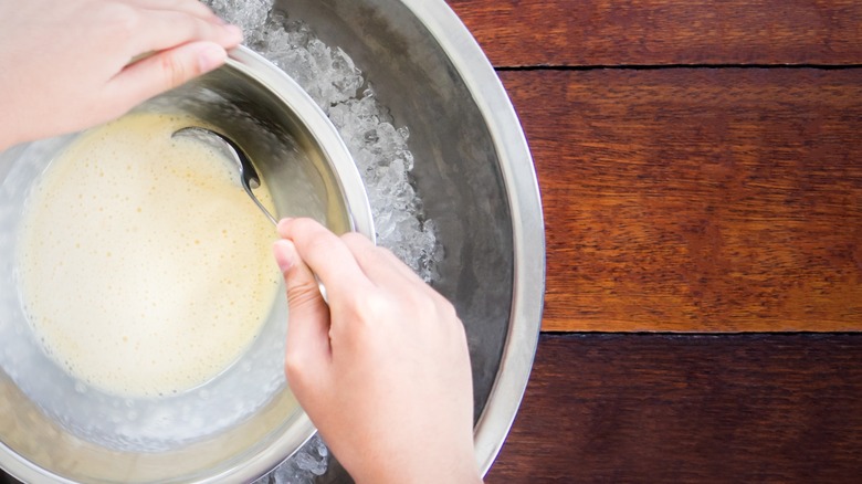 Ice cream maker bowl