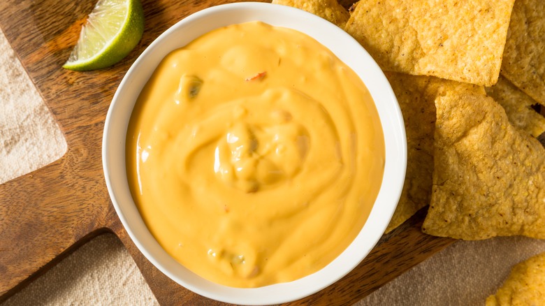 Cheese dip with tortilla chips