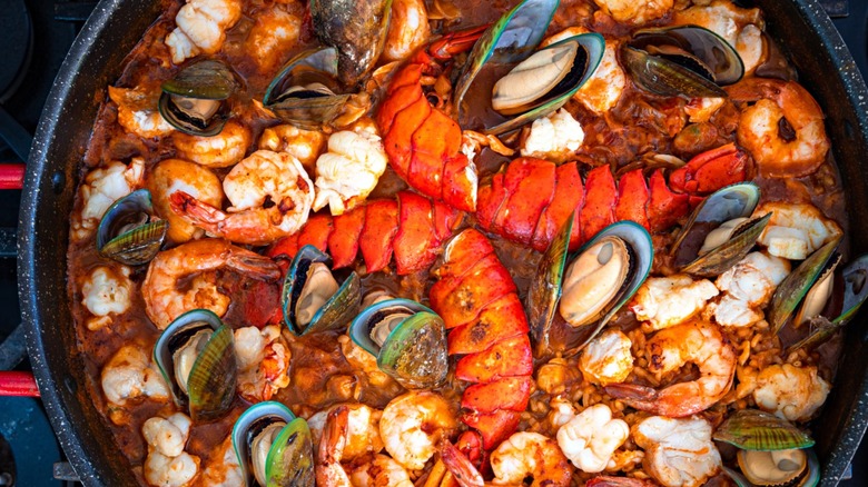 seafood boil in pot on stove