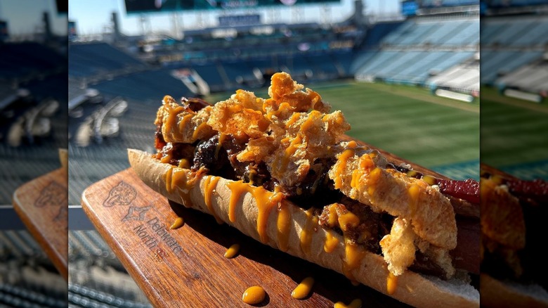 Hot dog from Duuuval Dawgs