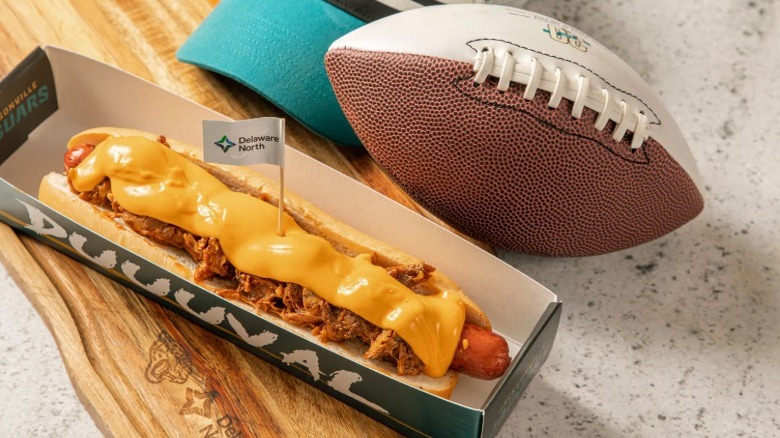 Hot dog from Duuuval Dawgs