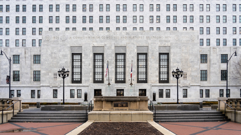 The white exterior of the Supreme Court of Ohio