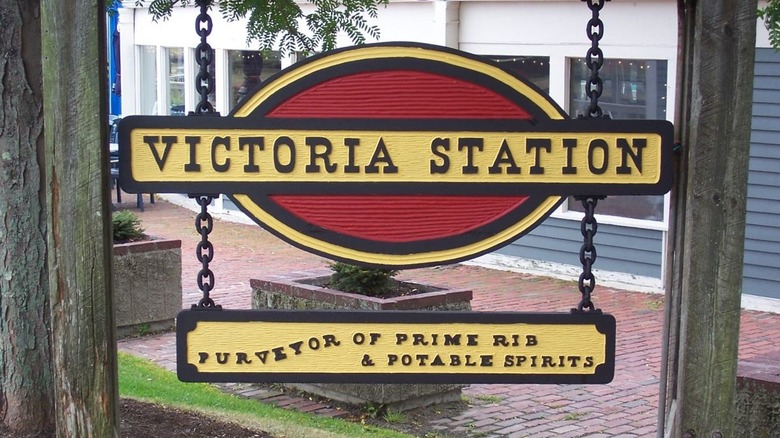 A picture of a Victoria Station restaurant's signboard