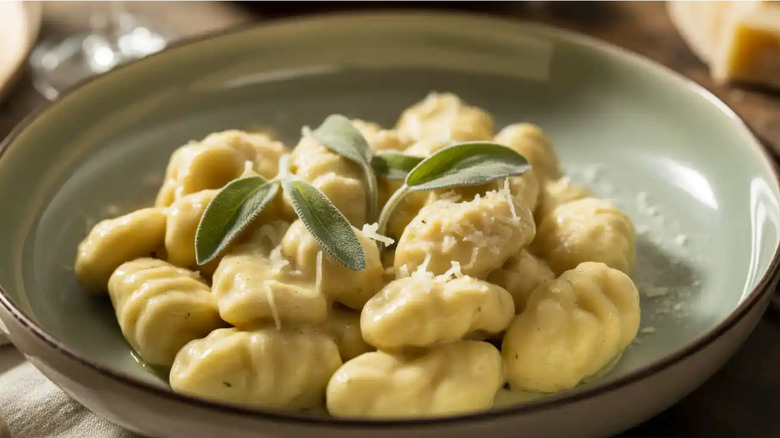 Gnocchi with a butter sauce