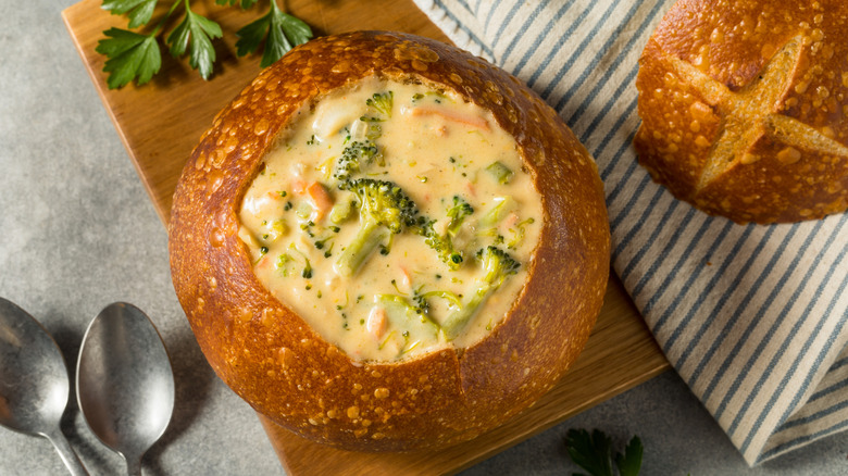 Broccoli cheddar soup in a bread bowl