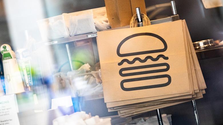 Shake Shack sign