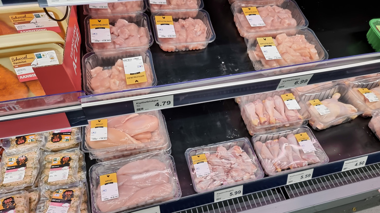 raw chicken at aldi