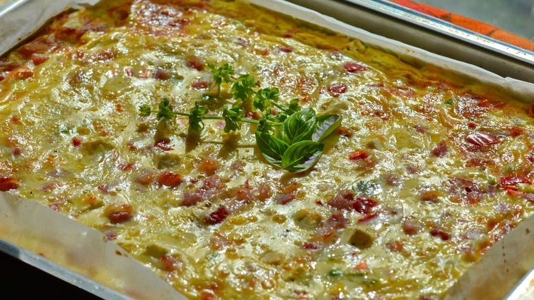 Oven baked sheet pan omelette