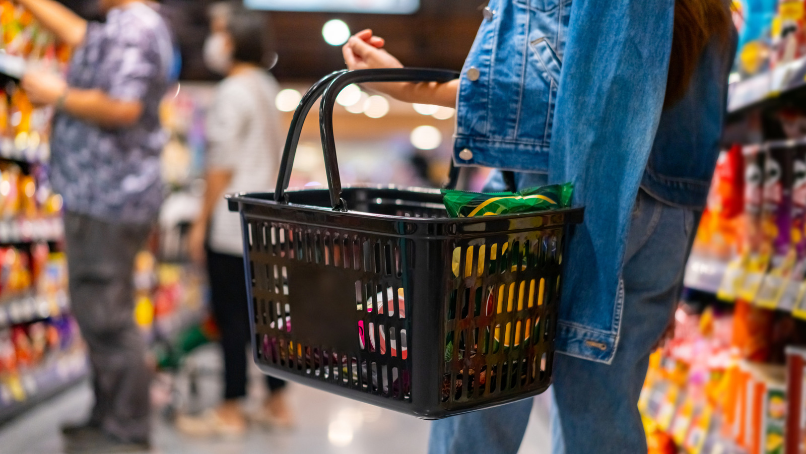 The reason 24 hour grocery stores have become a thing of the past