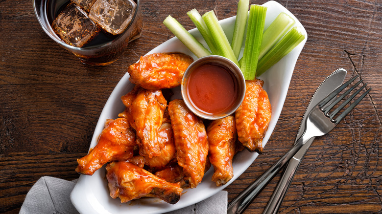 Buffalo wings fork knife