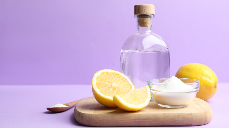 board with lemon and baking soda
