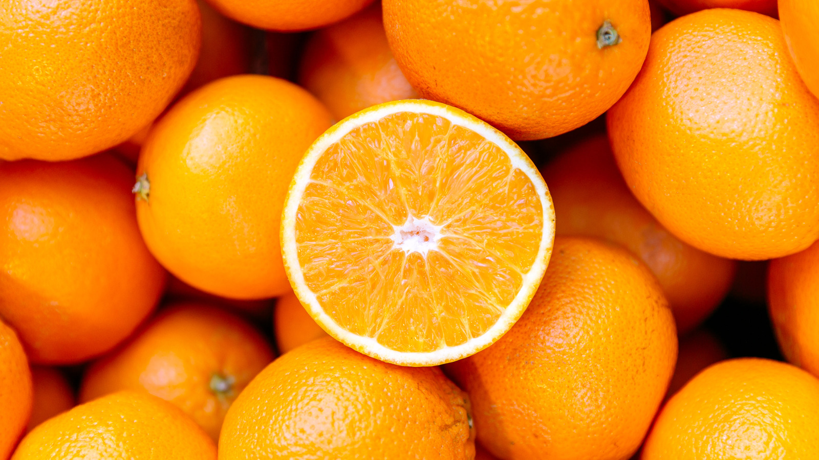 Die richtigen Orangen für selbstgemachten Triple Sec.