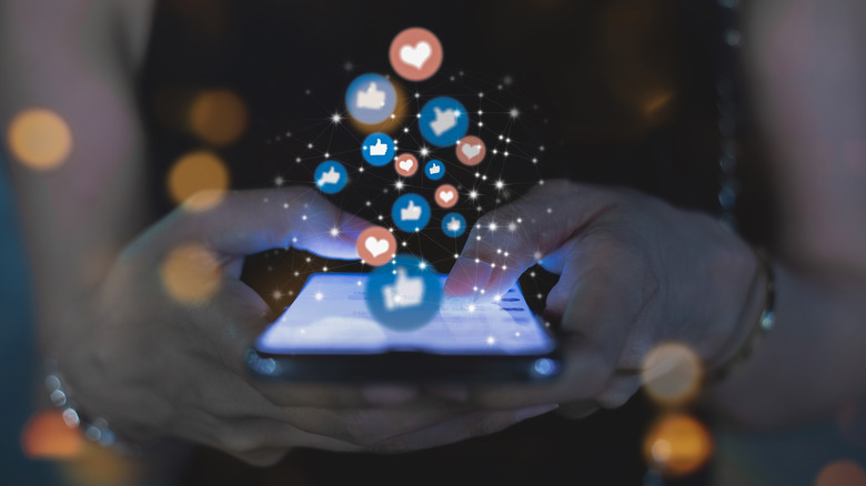 Social media symbols
